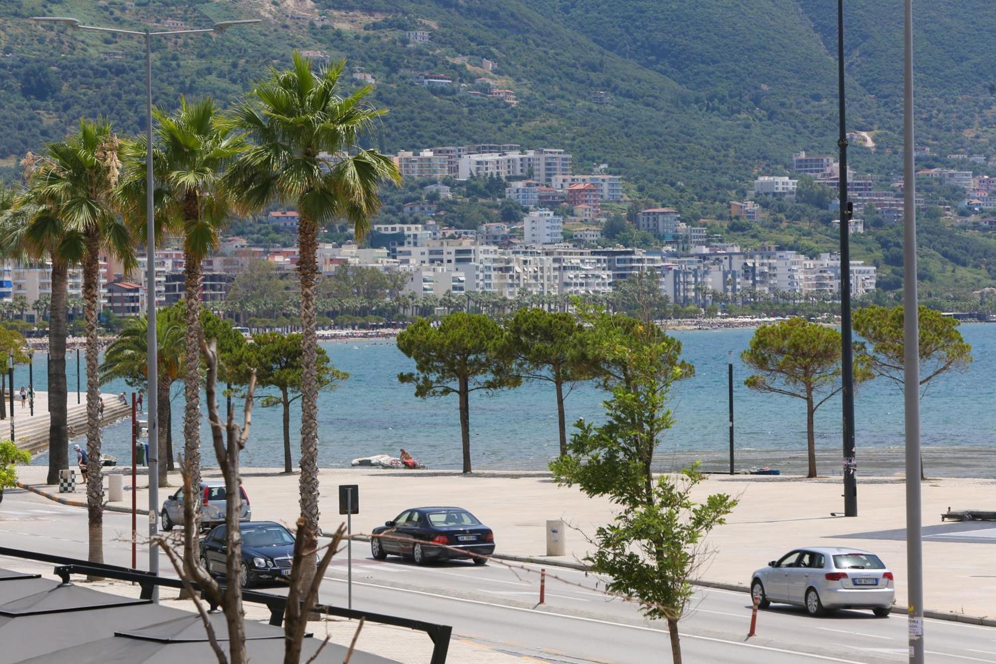 Hotel Brooklyn Vlorë Eksteriør bilde