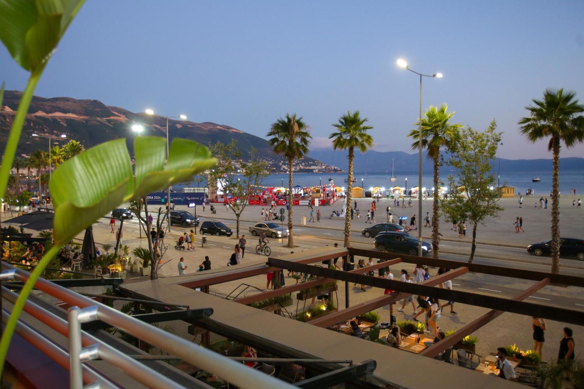 Hotel Brooklyn Vlorë Eksteriør bilde
